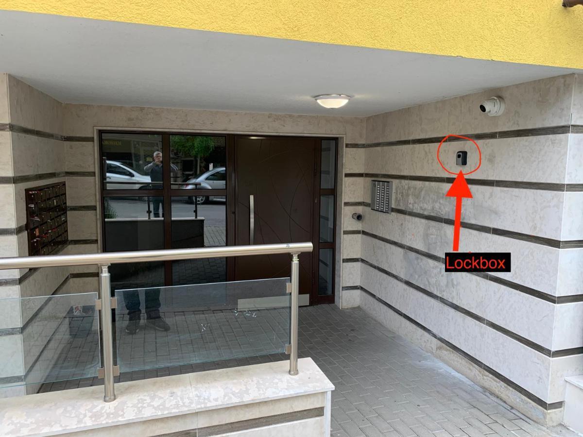 Niko'S Deluxe Apartment صوفيا المظهر الخارجي الصورة